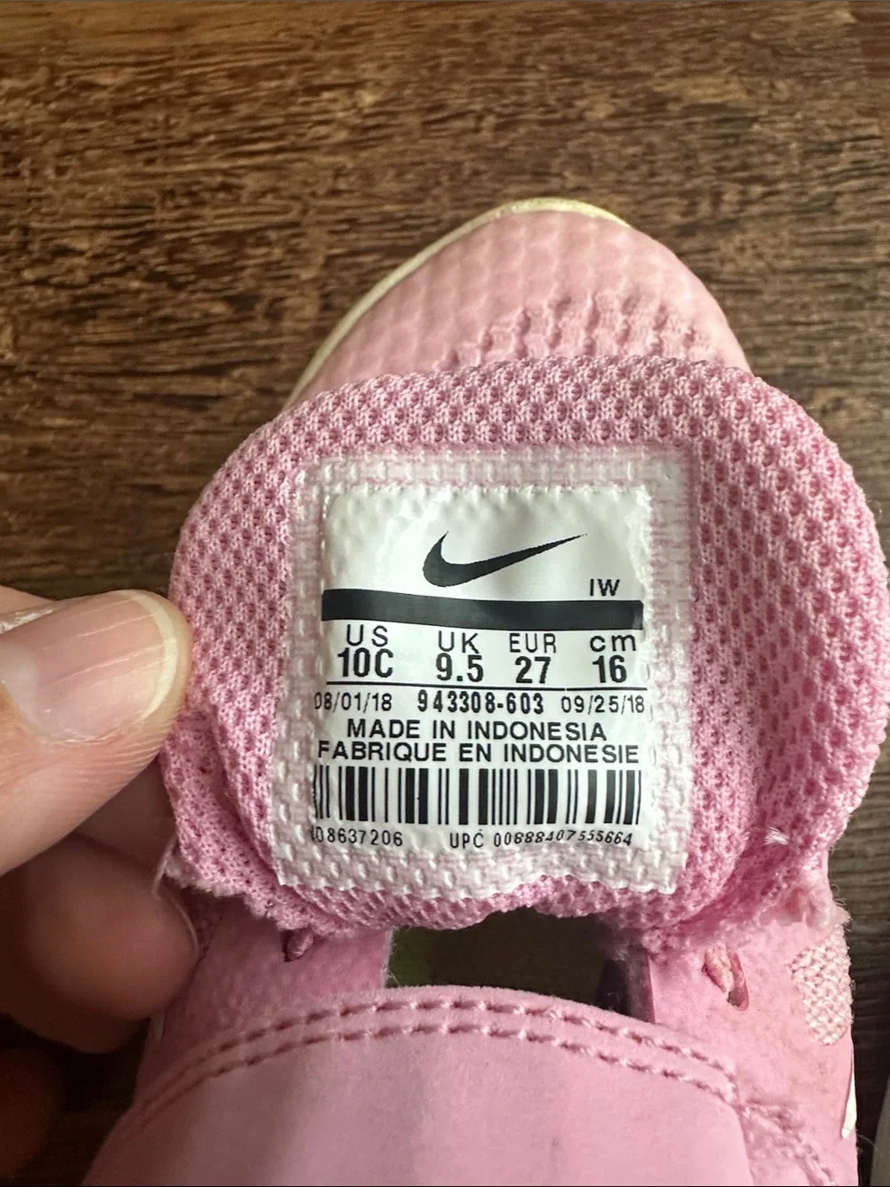 Nike Kids Pink Hook-and-Loop Mesh Sneakers